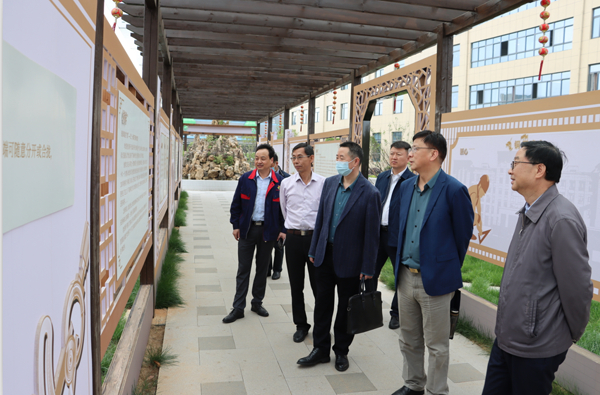 省國資委到公司開展督查式調(diào)研座談會(huì) 省國資委到公司開展督查式調(diào)研座談會(huì)