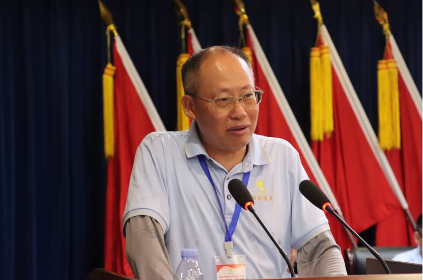 公司召開三屆一次職工代表會(huì)、三屆工會(huì)會(huì)員代表會(huì)